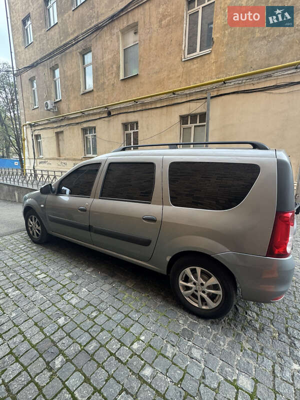 Универсал Renault Logan 2010 в Днепре фото 3 Универсал Renault Logan 2010 в Днепре