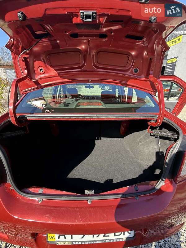 Седан Renault Logan 2013 в Надворной фото 12 Седан Renault Logan 2013 в Надворной