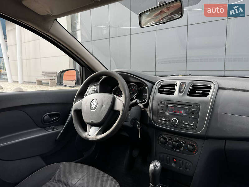Седан Renault Logan 2016 в Киеве фото 13 Седан Renault Logan 2016 в Киеве