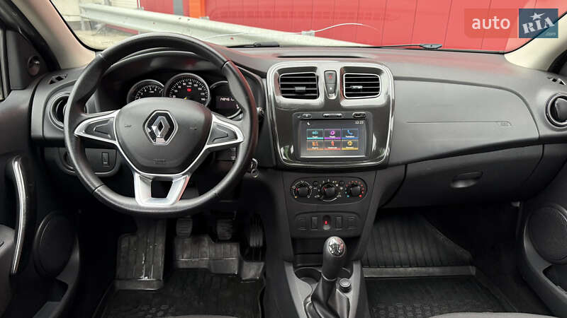 Седан Renault Logan 2017 в Киеве фото 44 Седан Renault Logan 2017 в Киеве