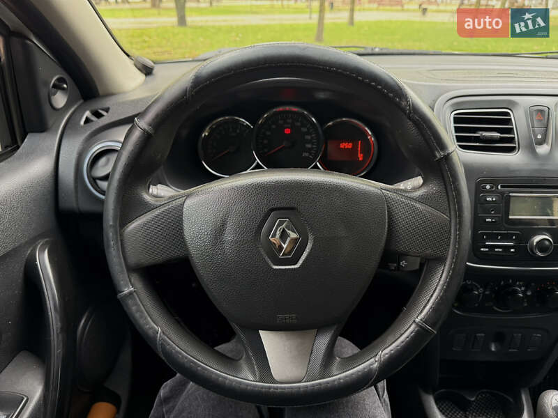 Седан Renault Logan 2013 в Николаеве фото 3 Седан Renault Logan 2013 в Николаеве