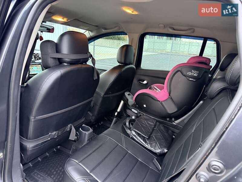 Универсал Renault Logan 2019 в Киеве фото 15 Универсал Renault Logan 2019 в Киеве