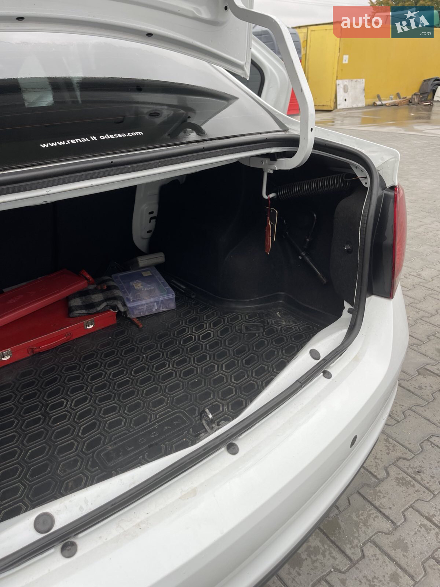 2019 Renault Logan - мініатюра 20