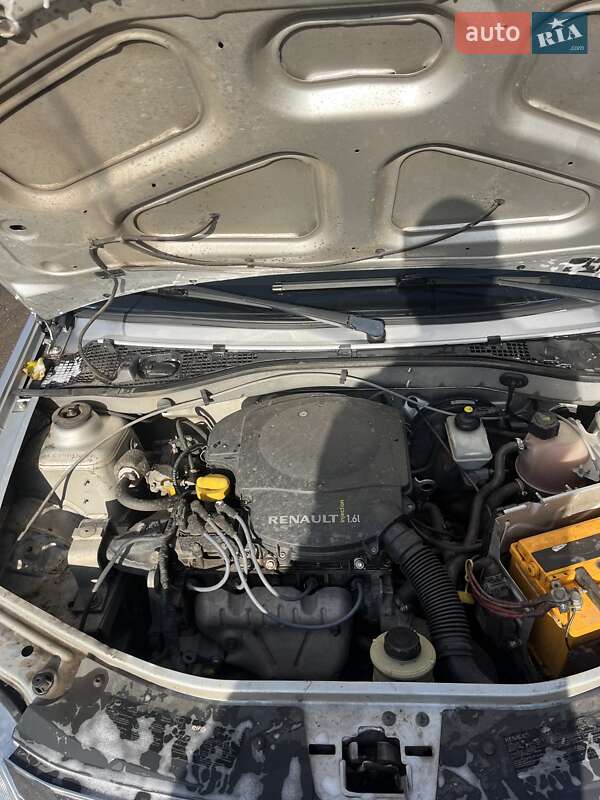 Універсал Renault Logan 2011 в Білопіллі фото 7 Універсал Renault Logan 2011 в Білопіллі