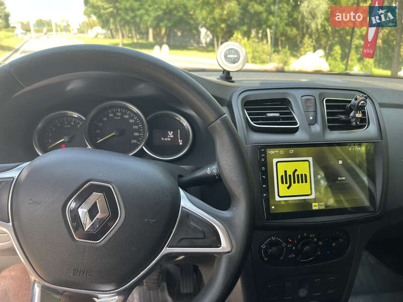 Седан Renault Logan 2019 в Киеве