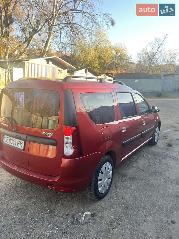 Универсал Renault Logan 2012 в Черновцах