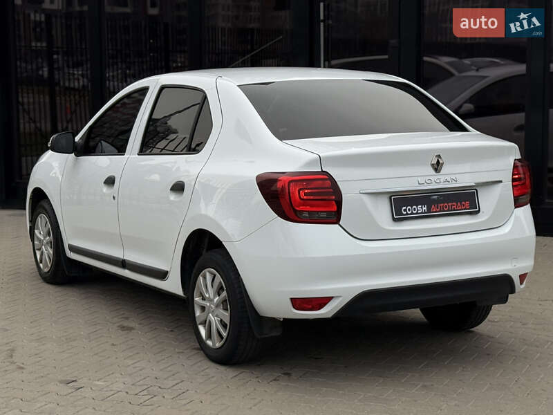 Седан Renault Logan 2021 в Киеве