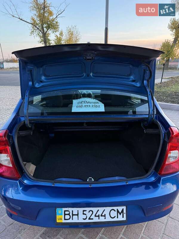 Седан Renault Logan 2009 в Первомайске фото 2 Седан Renault Logan 2009 в Первомайске