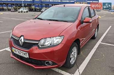Седан Renault Logan 2013 в Киеве