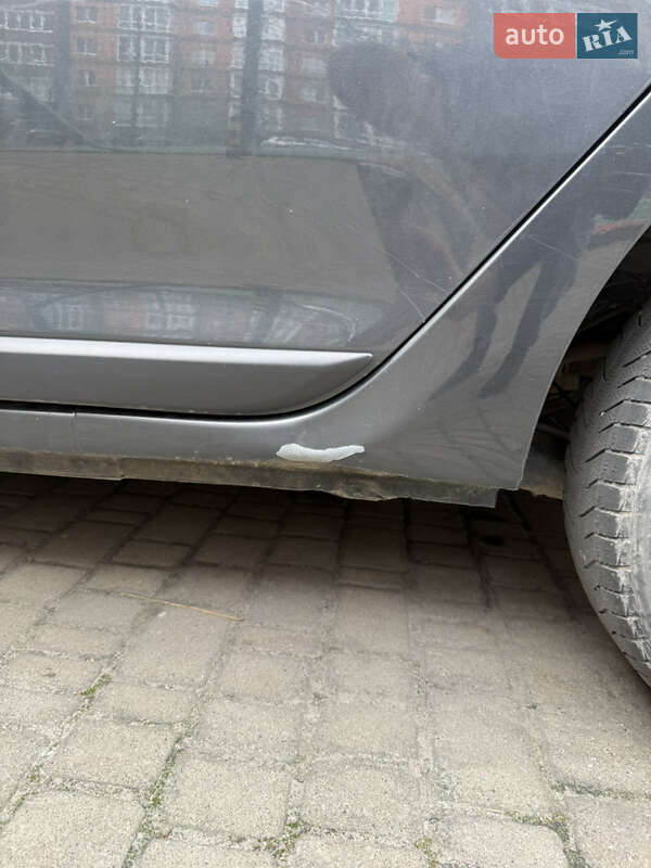 Универсал Renault Logan 2019 в Львове фото 11 Универсал Renault Logan 2019 в Львове