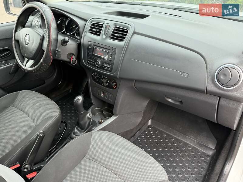 Седан Renault Logan 2016 в Борисполе фото 47 Седан Renault Logan 2016 в Борисполе