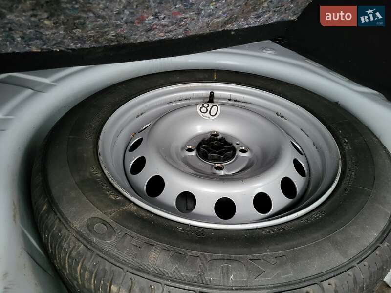 Универсал Renault Logan 2018 в Пятихатках