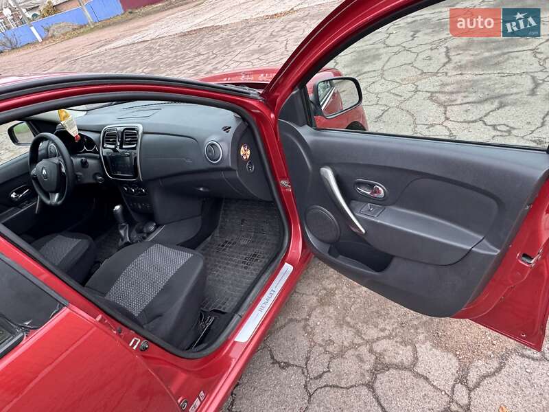 Седан Renault Logan 2013 в Малой Виске