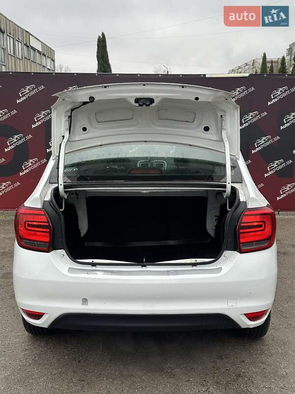 Седан Renault Logan 2019 в Сумах