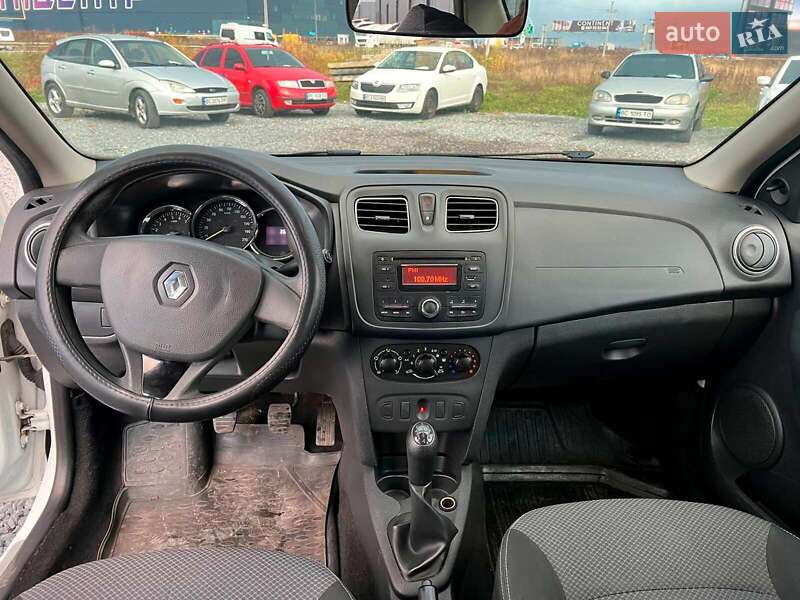 Седан Renault Logan 2016 в Львове фото 31 Седан Renault Logan 2016 в Львове