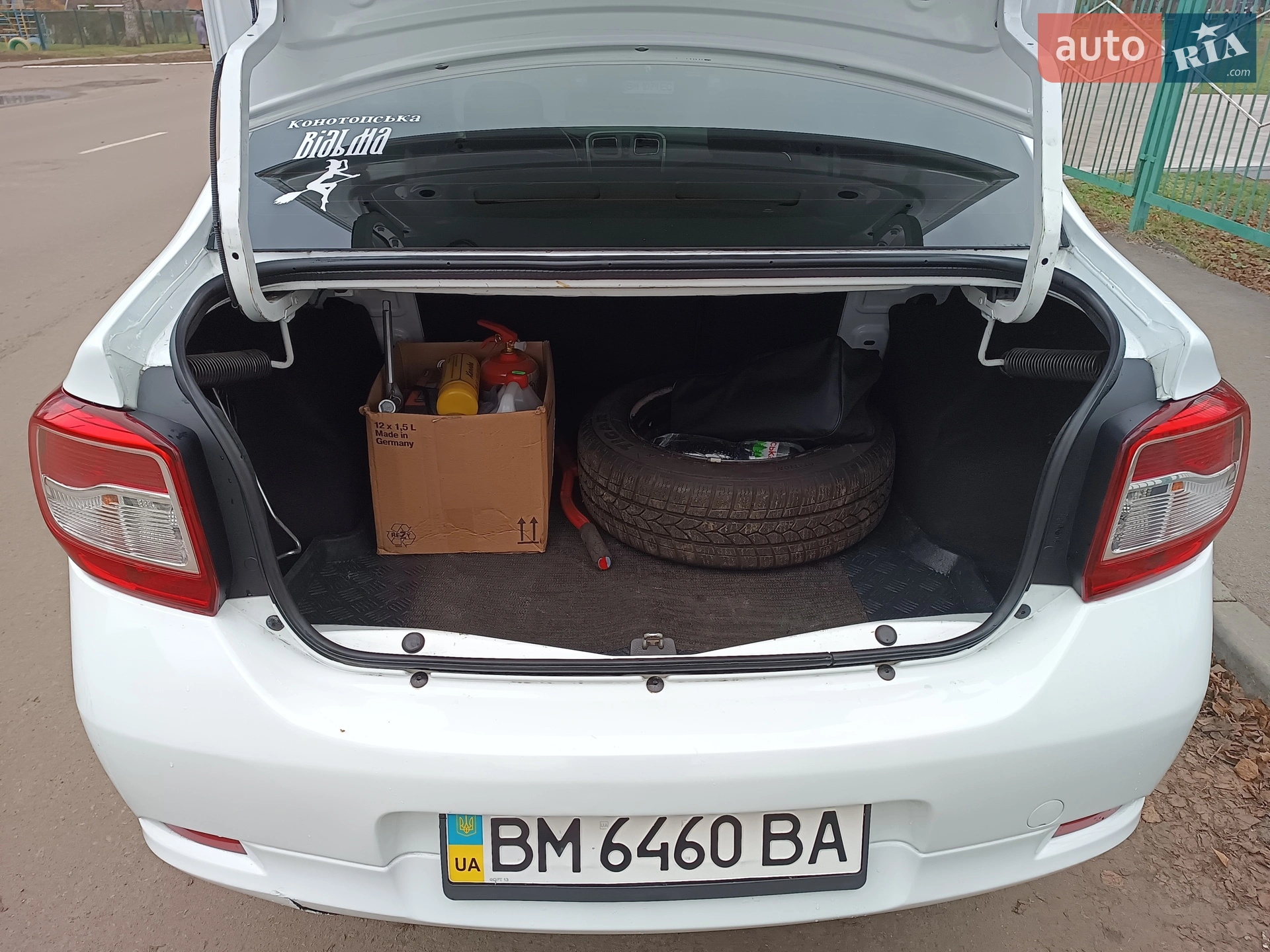 2013 Renault Logan - мініатюра 11