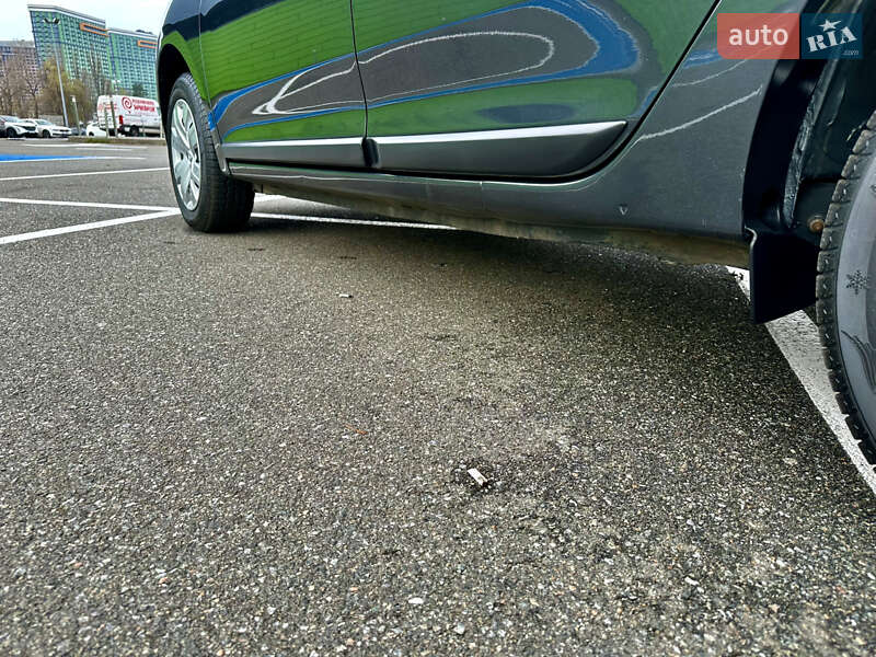 Седан Renault Logan 2022 в Києві фото 26 Седан Renault Logan 2022 в Києві