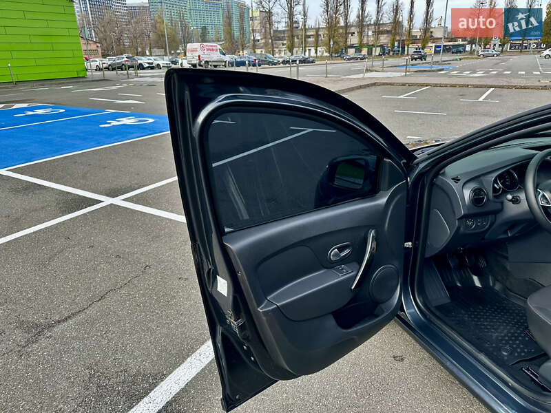 Седан Renault Logan 2022 в Києві фото 30 Седан Renault Logan 2022 в Києві