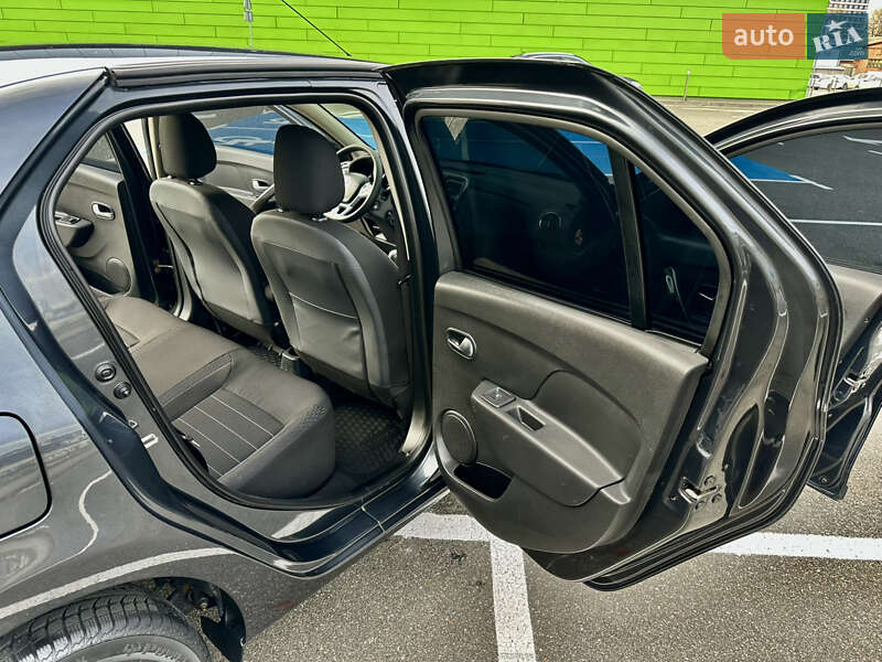 Седан Renault Logan 2022 в Києві фото 40 Седан Renault Logan 2022 в Києві