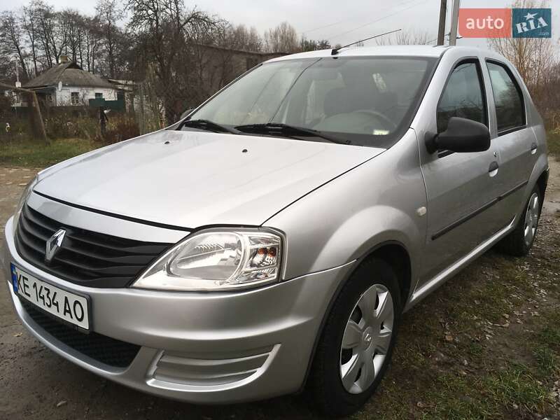 Седан Renault Logan 2012 в Белой Церкви