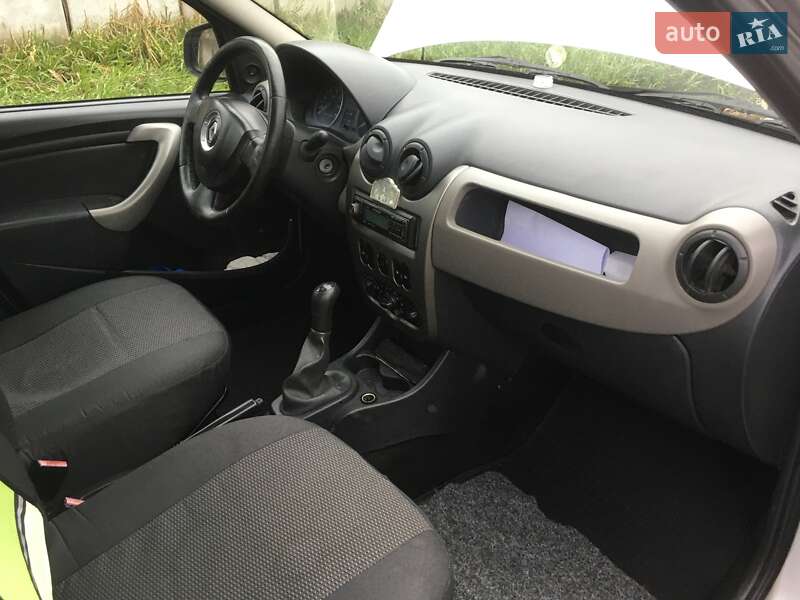 Седан Renault Logan 2012 в Белой Церкви