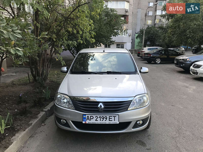 Седан Renault Logan 2011 в Запорожье