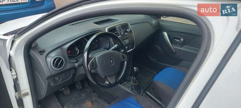 Универсал Renault Logan 2015 в Киеве фото 7 Универсал Renault Logan 2015 в Киеве