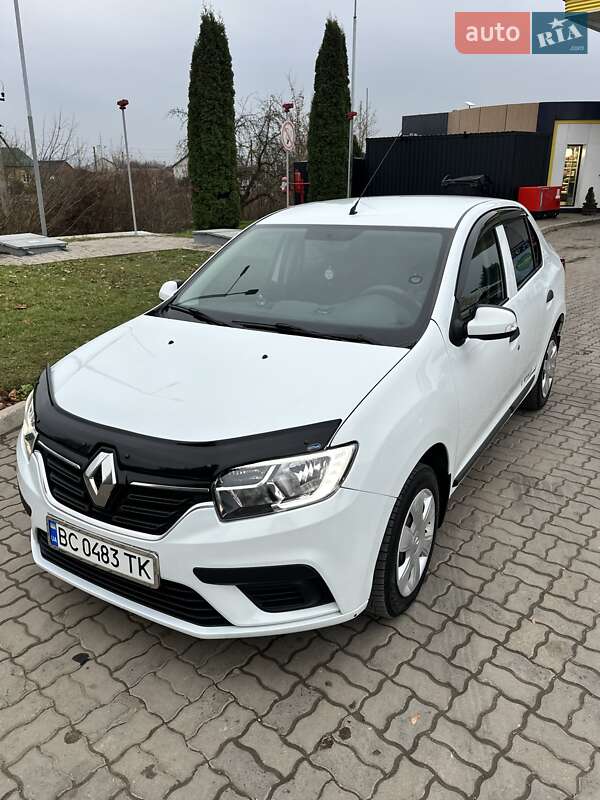 Седан Renault Logan 2017 в Львове