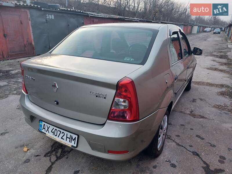Седан Renault Logan 2009 в Харькове