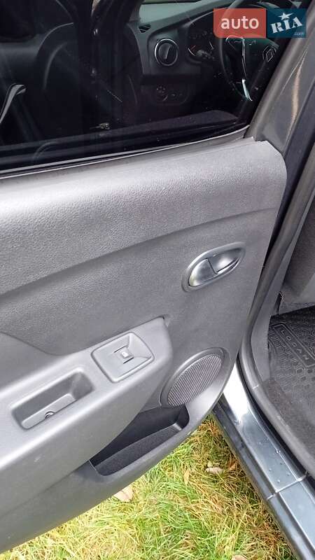 Универсал Renault Logan 2019 в Киеве