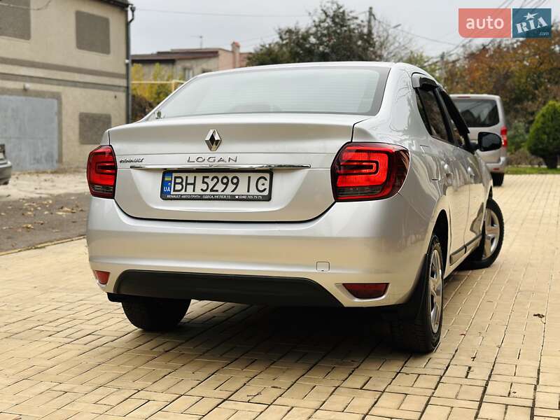 Седан Renault Logan 2018 в Одессе