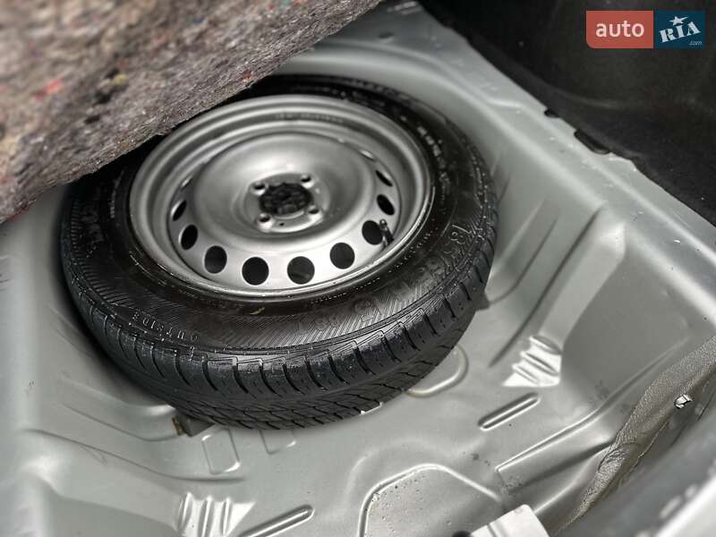 Седан Renault Logan 2018 в Одессе