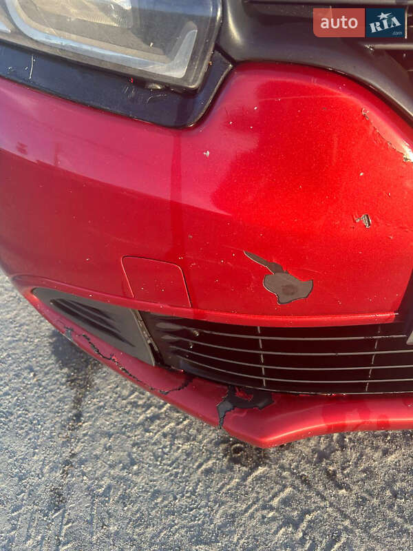 Седан Renault Logan 2014 в Києві фото 9 Седан Renault Logan 2014 в Києві