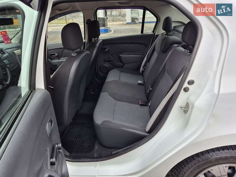 Седан Renault Logan 2016 в Запоріжжі фото 19 Седан Renault Logan 2016 в Запоріжжі