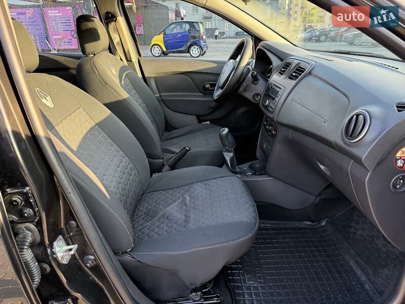 Седан Renault Logan 2014 в Львове фото 10 Седан Renault Logan 2014 в Львове