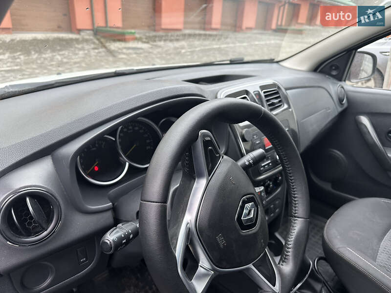 Седан Renault Logan 2018 в Львові фото 7 Седан Renault Logan 2018 в Львові