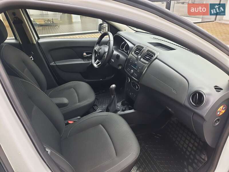 Седан Renault Logan 2020 в Хмельницком