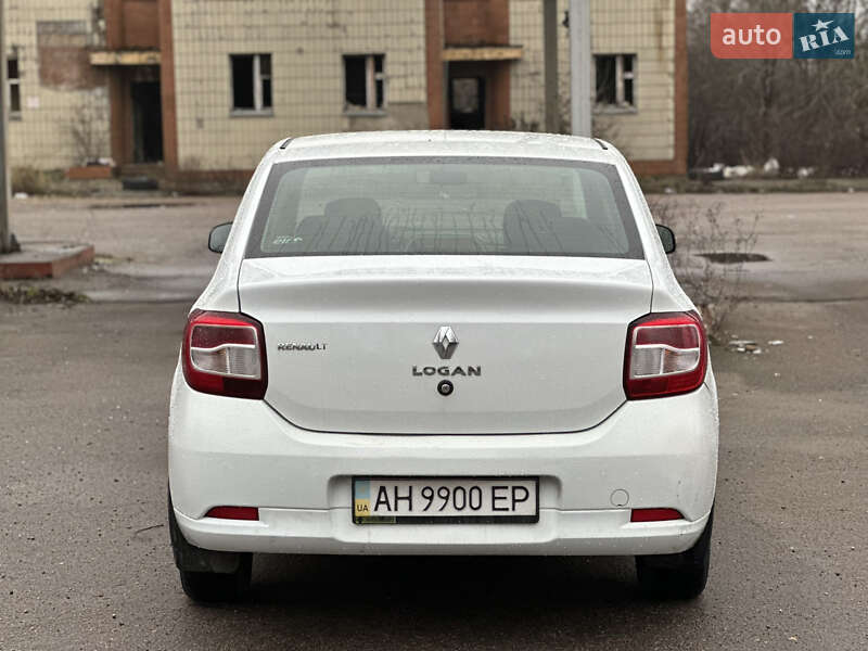 Седан Renault Logan 2013 в Прилуках