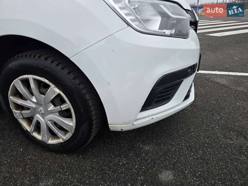 Седан Renault Logan 2019 в Киеве