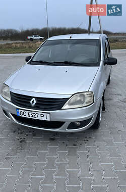 Седан Renault Logan 2010 в Львові