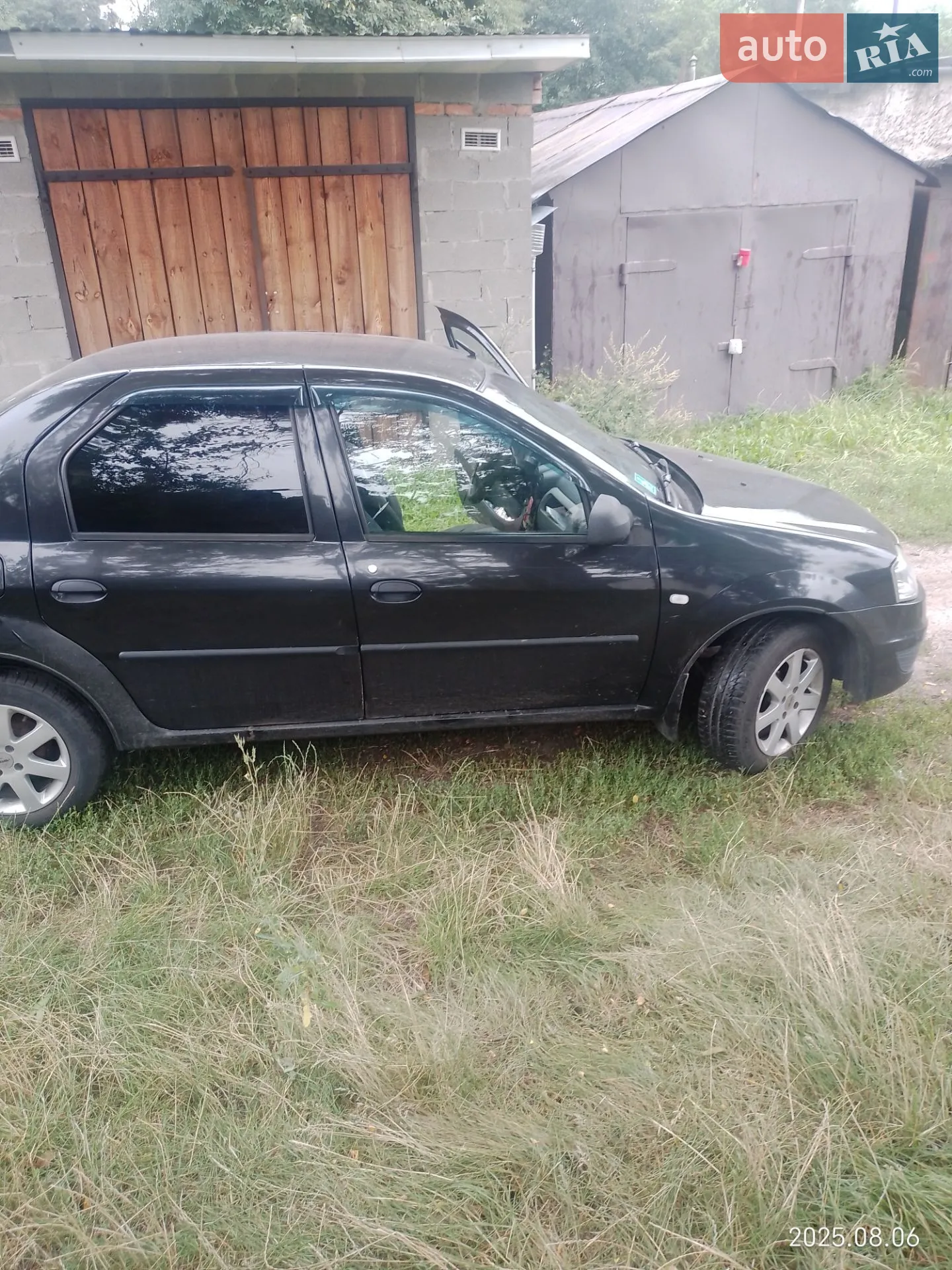 2010 Renault Logan - мініатюра 10