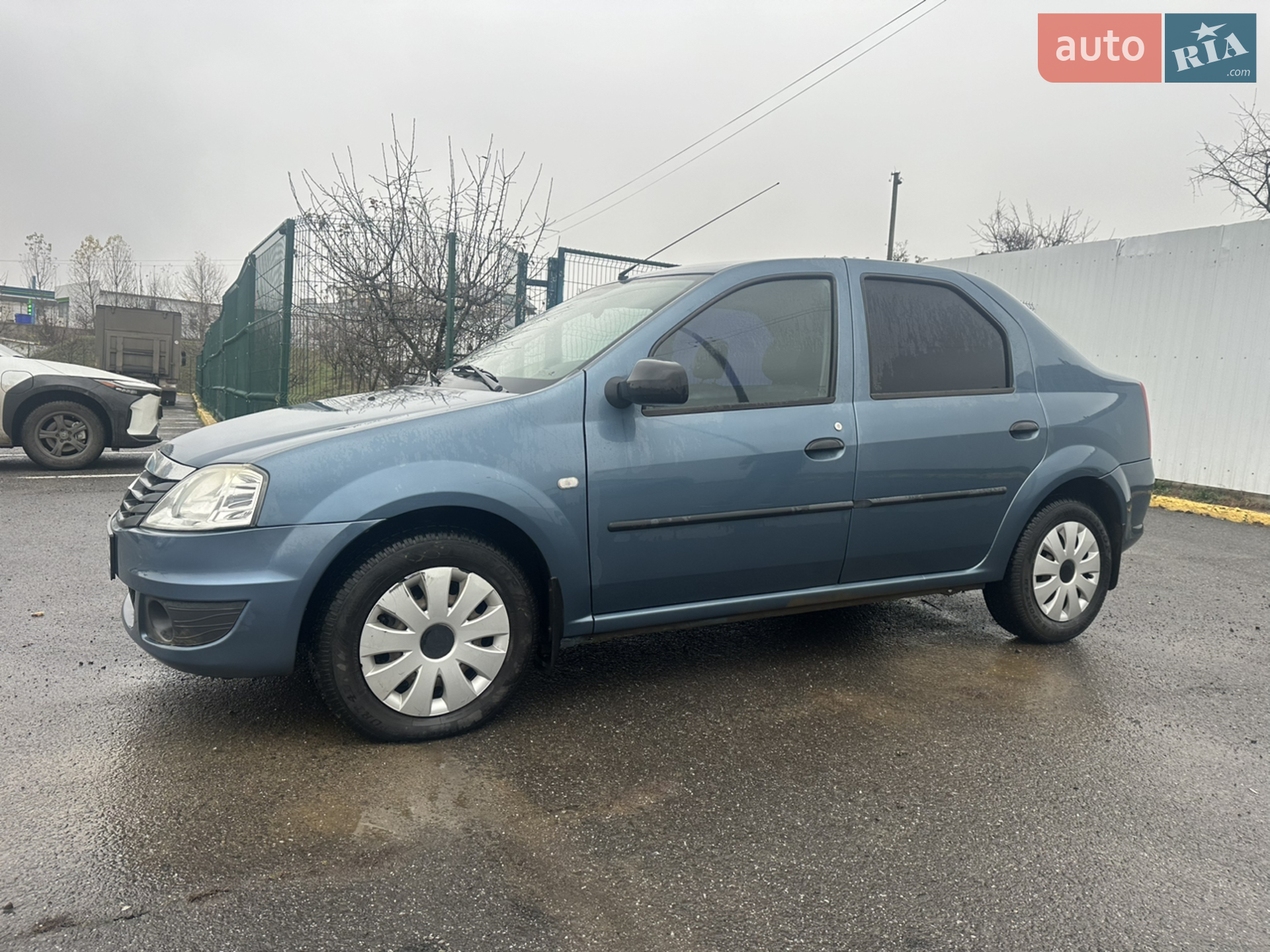 2012 Renault Logan - мініатюра 3