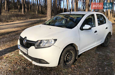 Седан Renault Logan 2013 в Богодухове