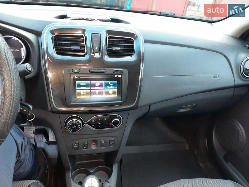 Седан Renault Logan 2021 в Николаеве