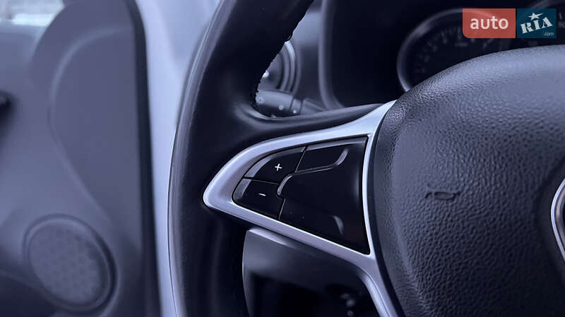 Универсал Renault Logan 2018 в Желтых Водах