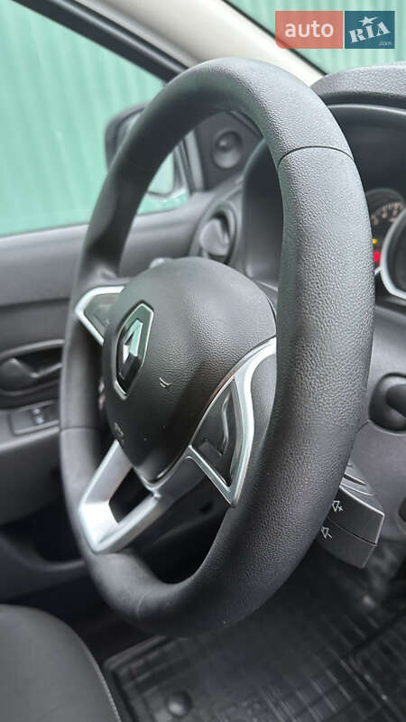 Универсал Renault Logan 2017 в Желтых Водах