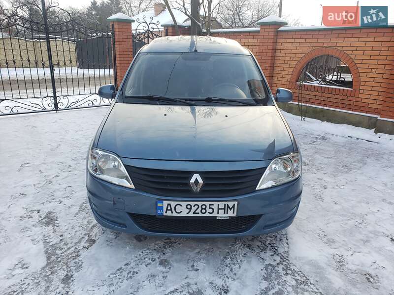 Универсал Renault Logan 2010 в Луцке