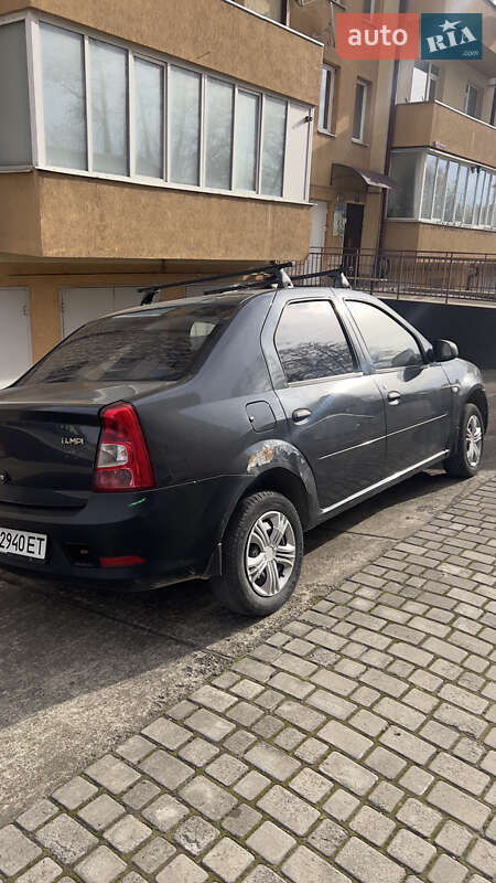 Седан Renault Logan 2009 в Ивано-Франковске