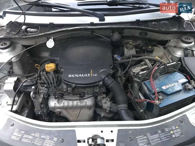 Седан Renault Logan 2010 в Ізмаїлі