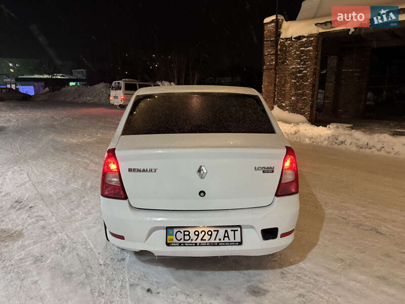Седан Renault Logan 2011 в Чернигове